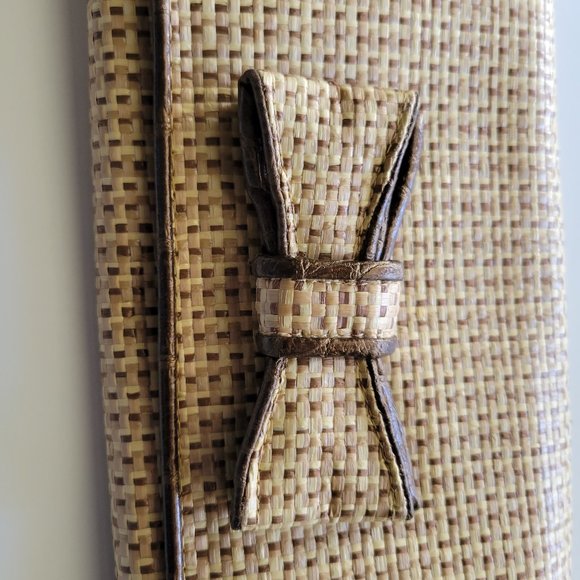 Womens Woven Straw Clutch Purse Beige Neutral Coin Wristlet Wallet Bow Handbag - Picture 2 of 6